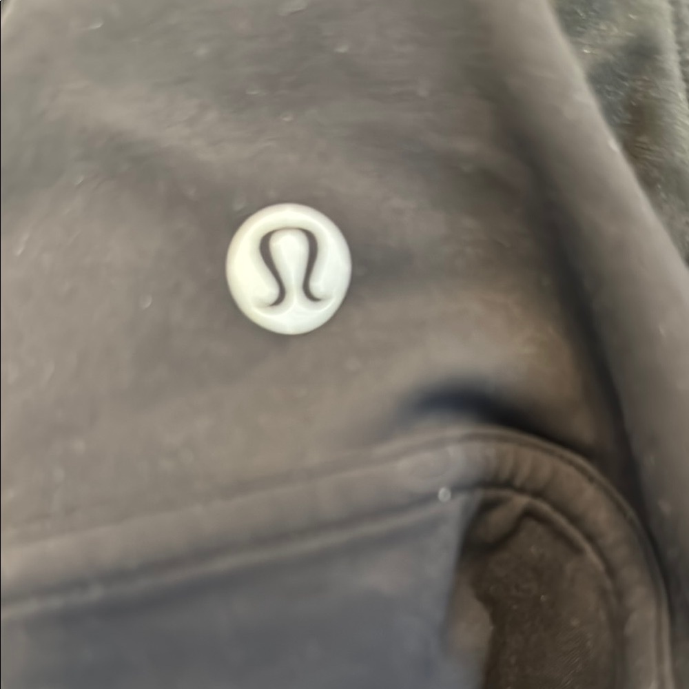 Lululemon Black Women's Sports Bra - Size 8 GUC - Picture 2 of 4